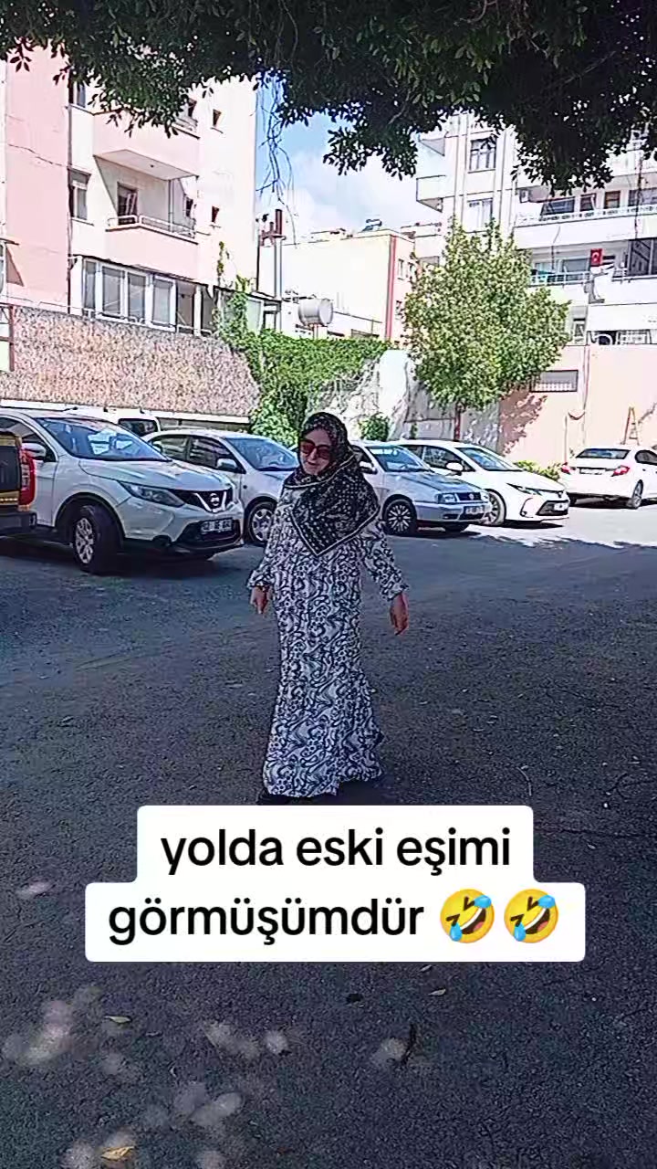 @çılgın kadın Ümmüü
