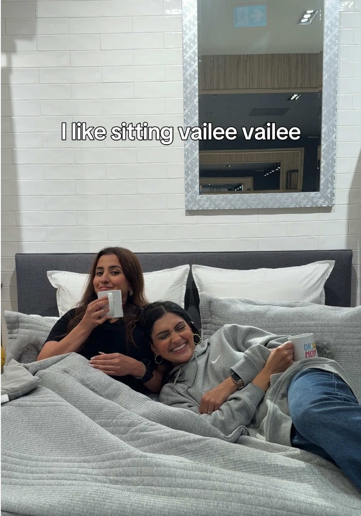 @okmompodcast