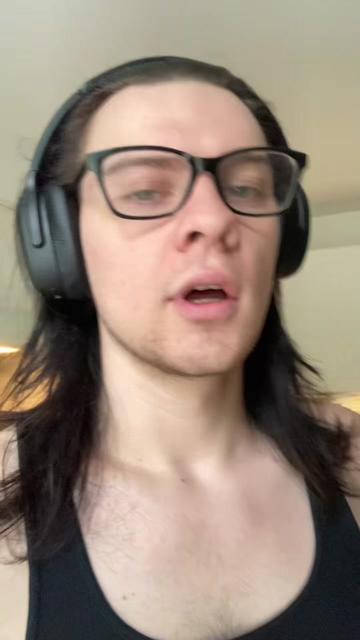@CanadianGhoul