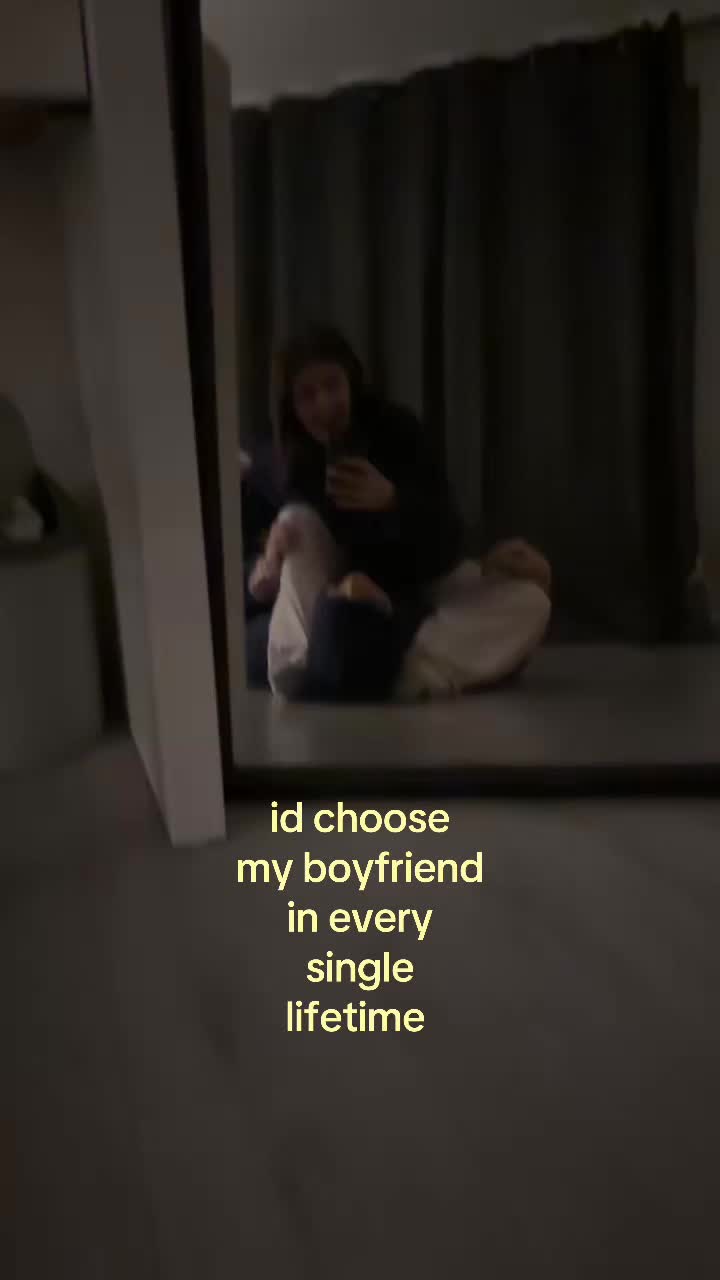 @𝘭𝘢𝘶𝘳𝘢