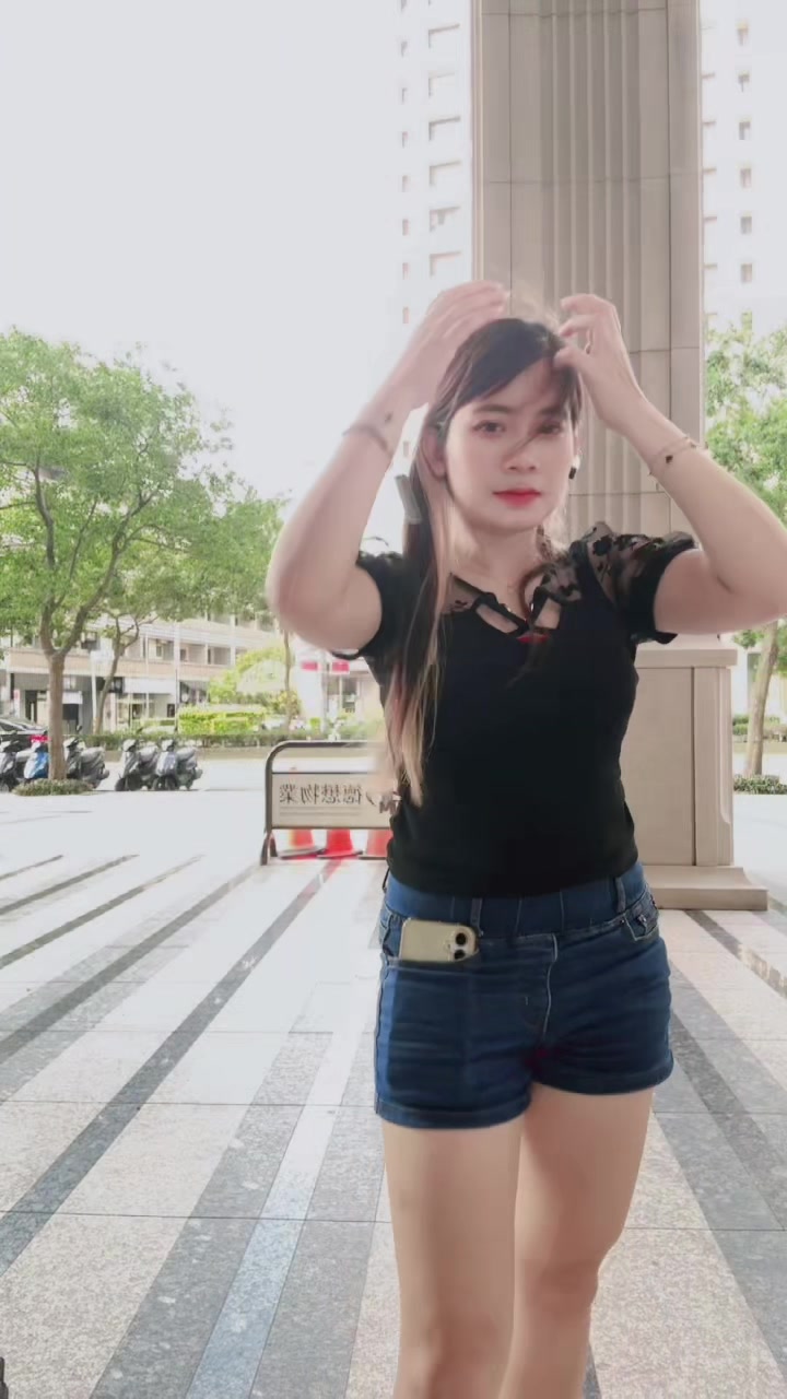 @Ria_Sragen 🥀🇹🇼