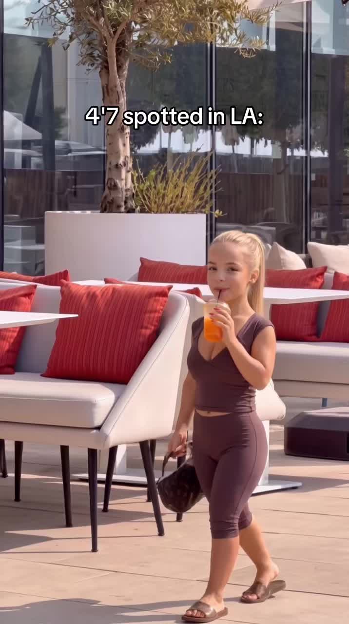 @Elina