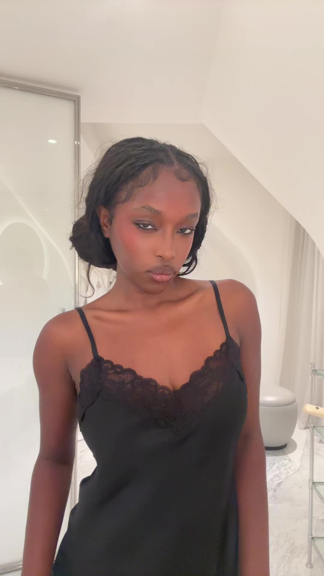 @vivix3000