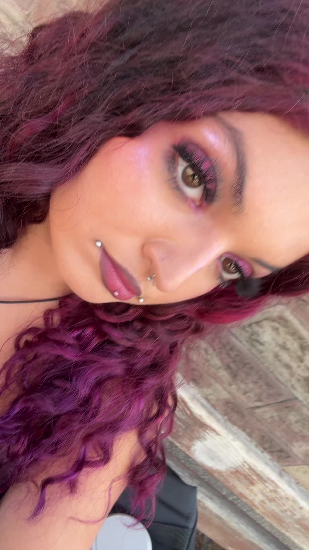 @</3