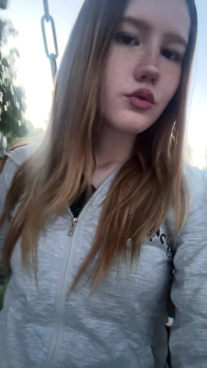 @соня кисс