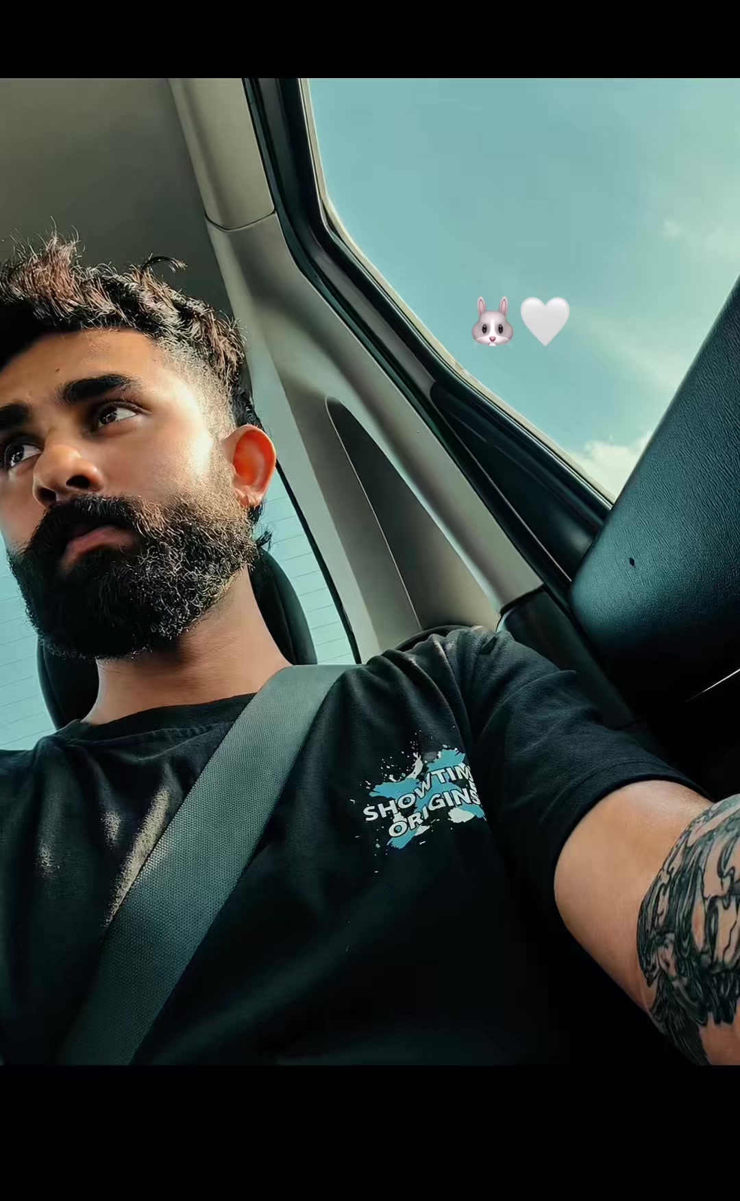 @𝒜𝓃𝓊𝒿𝒶 🇱🇰🇨🇾