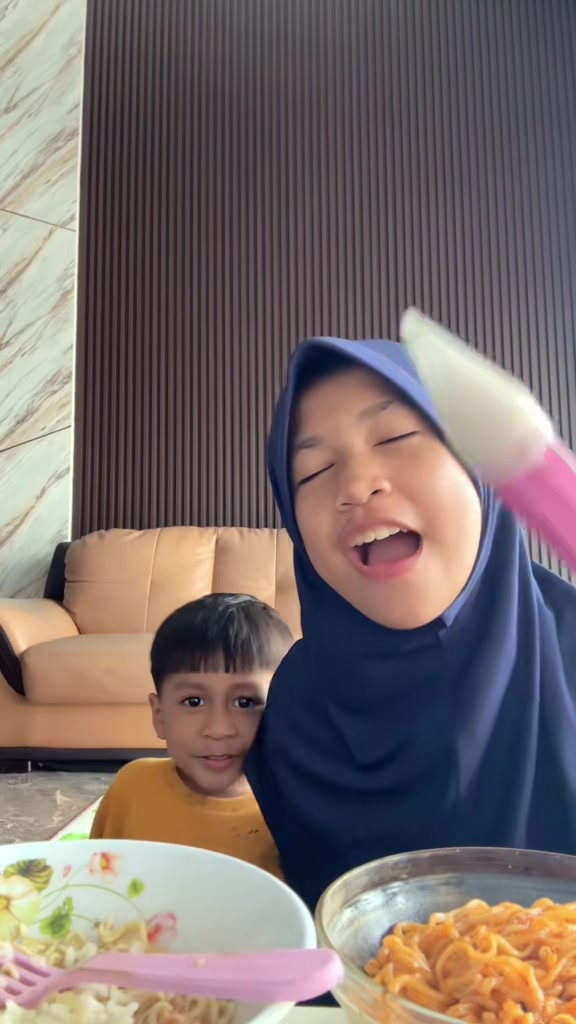 @nadhira sleyy😍😘🥰
