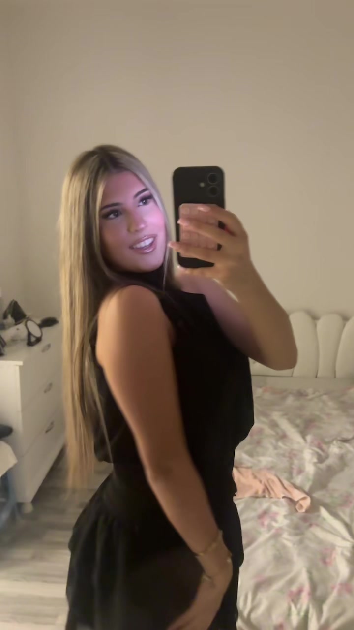 @Leona