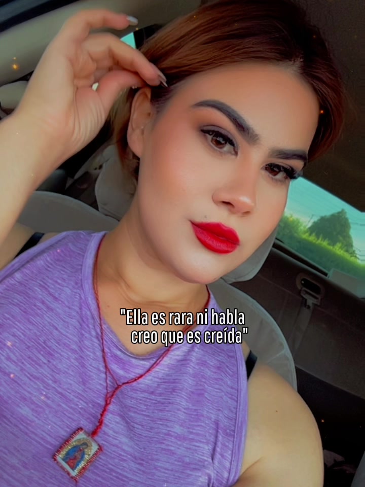 @LAURA  CH&Aacute;VEZ ❤️