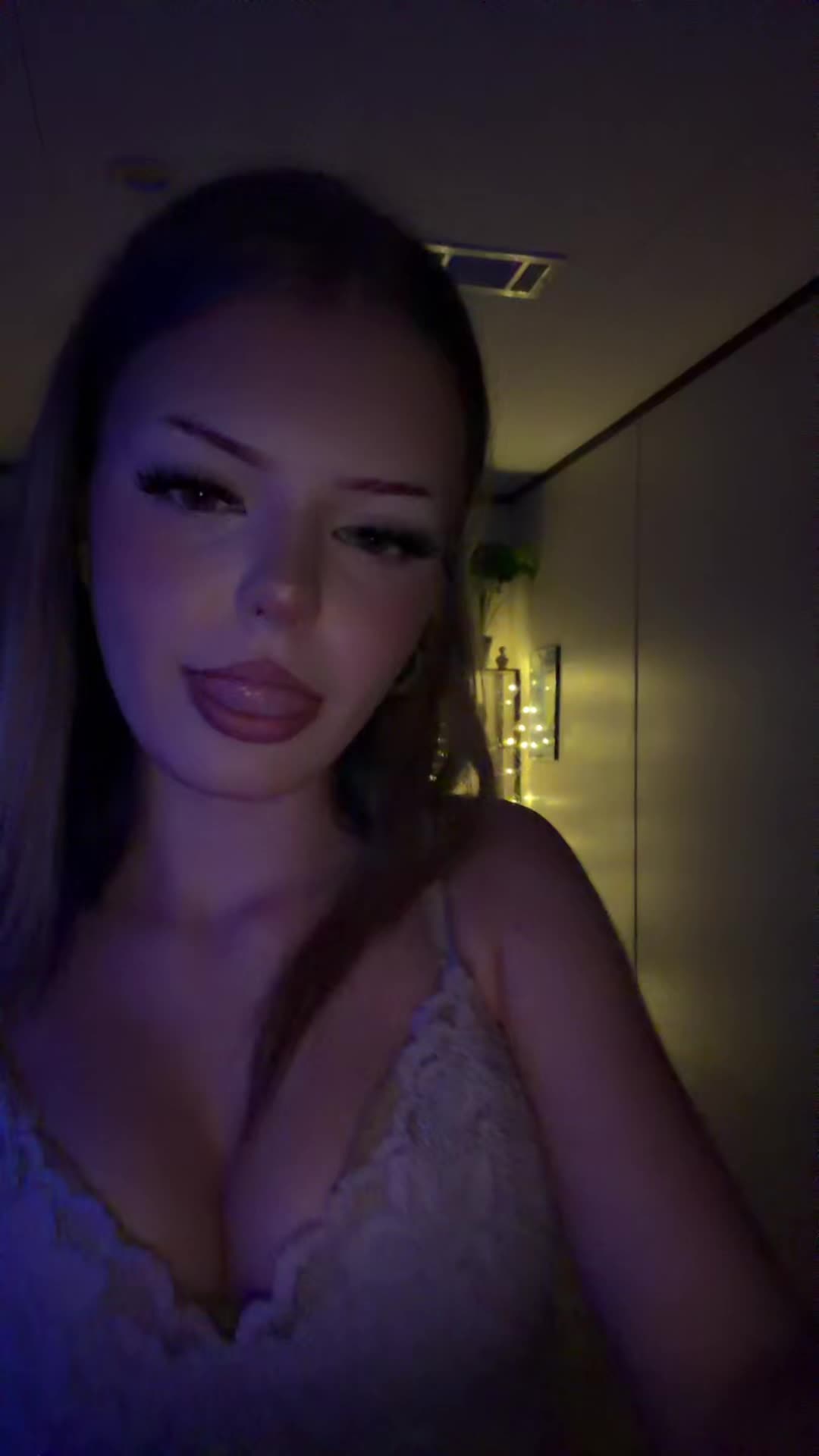 @eyeiris23