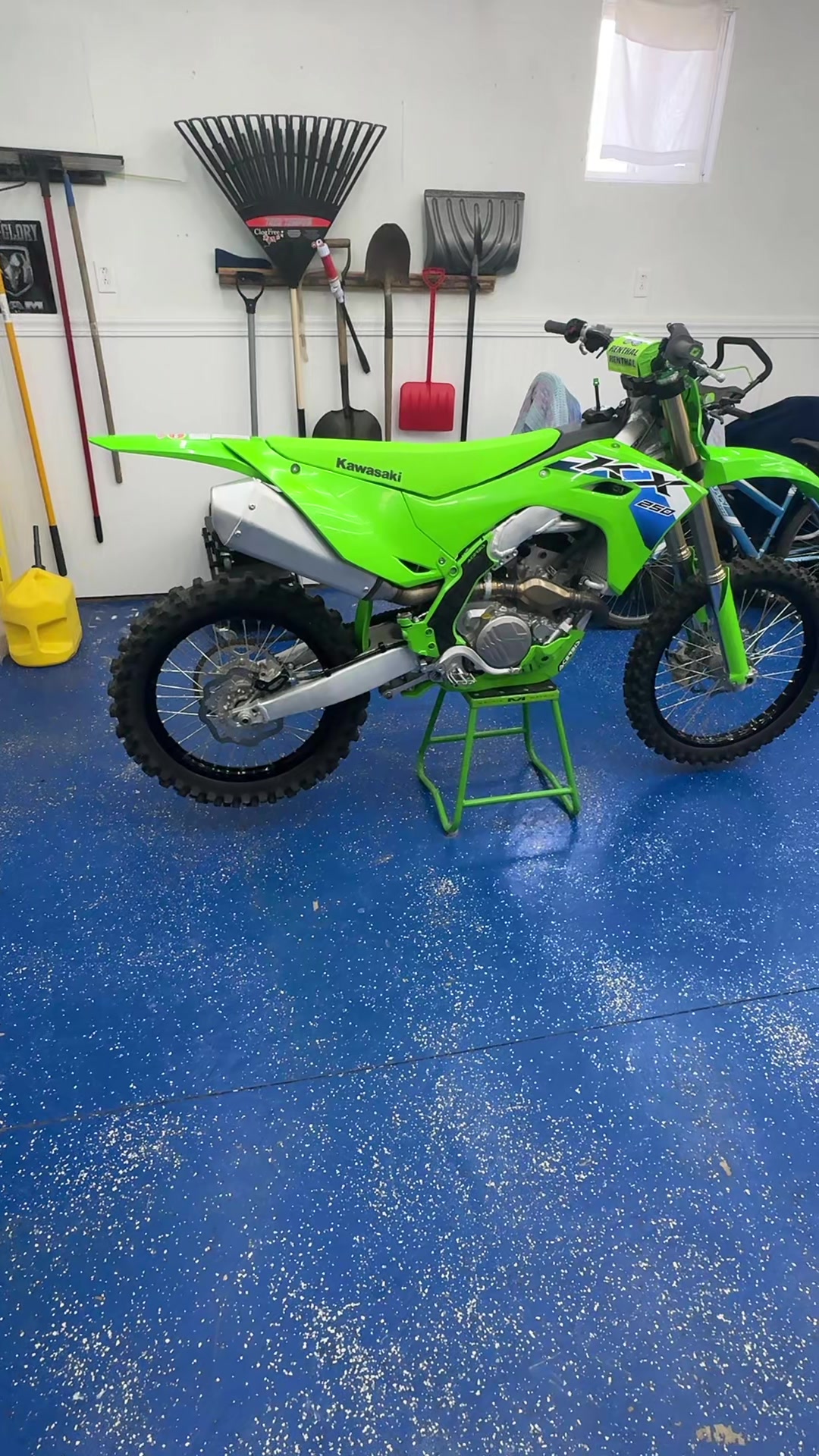 @ThatKawasakiKX250