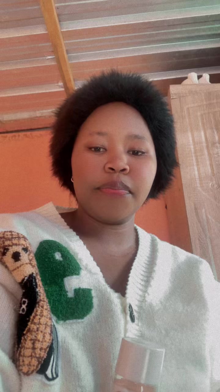 @Lisa Mbondi.