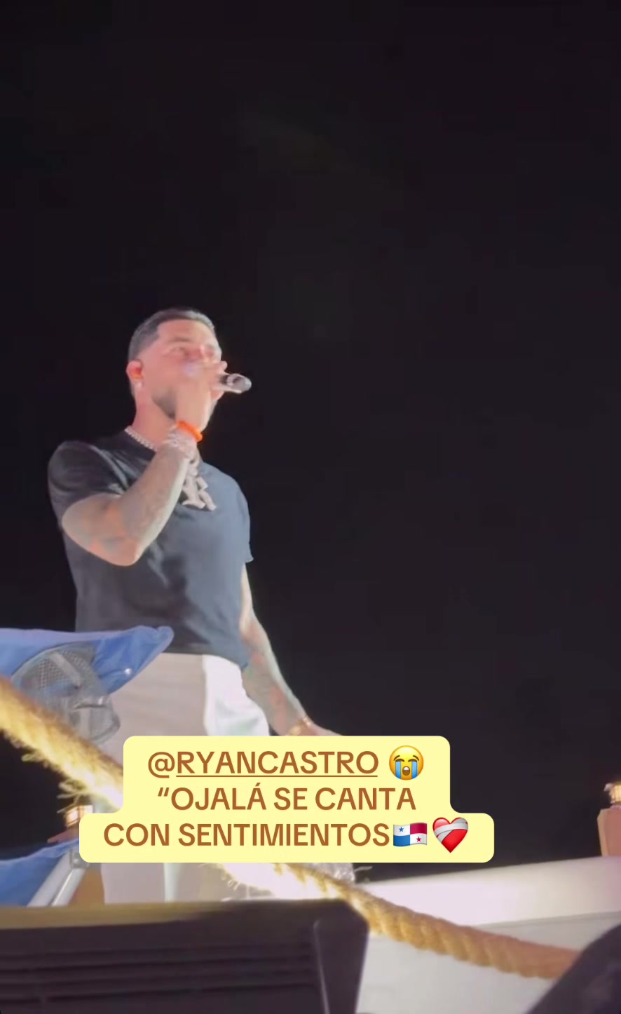 @ Mónicɑ M.🧃