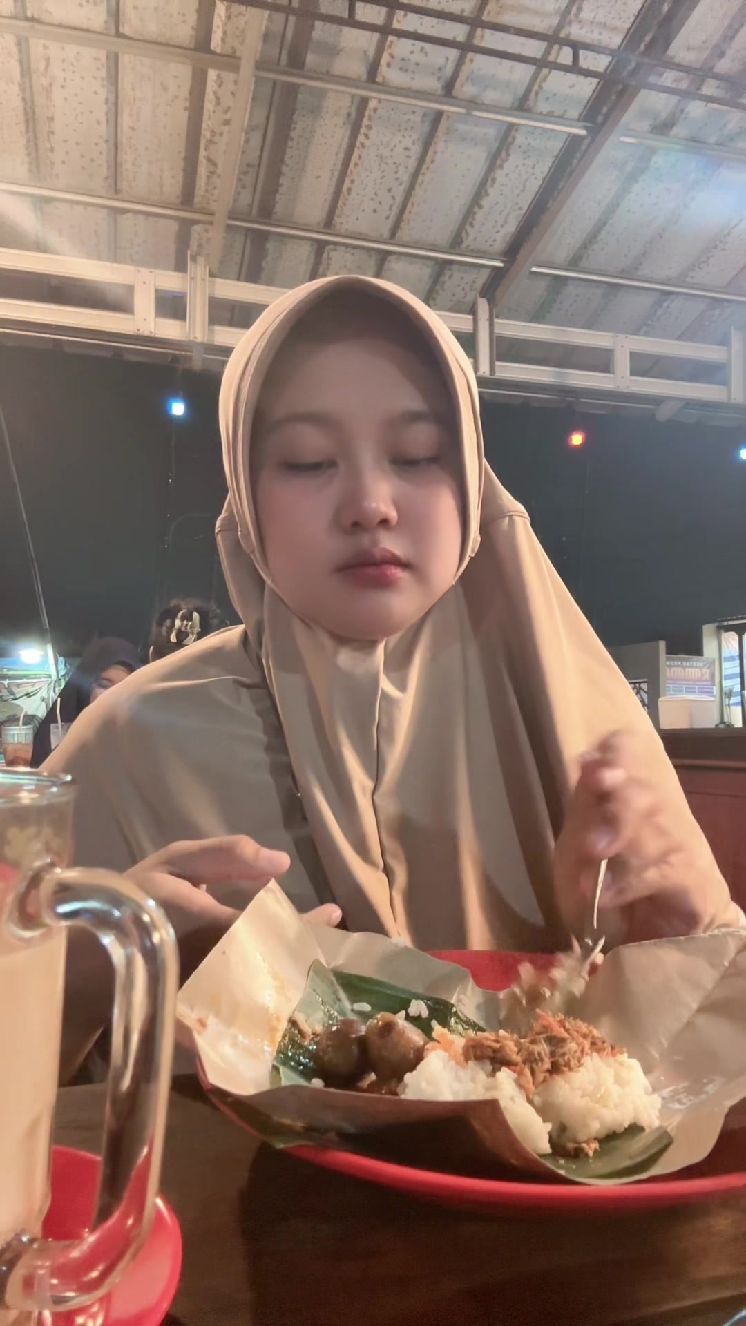 @Ayuyunitasari
