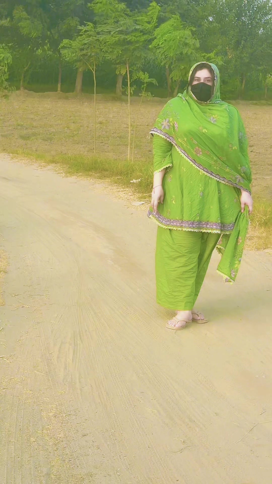 @🦋SONI Khan 🦋