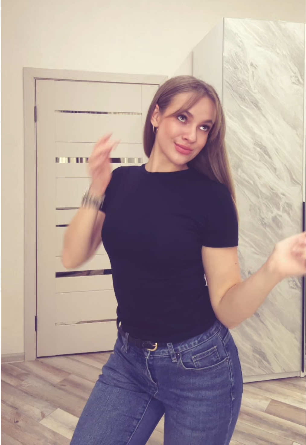 @anastzhm