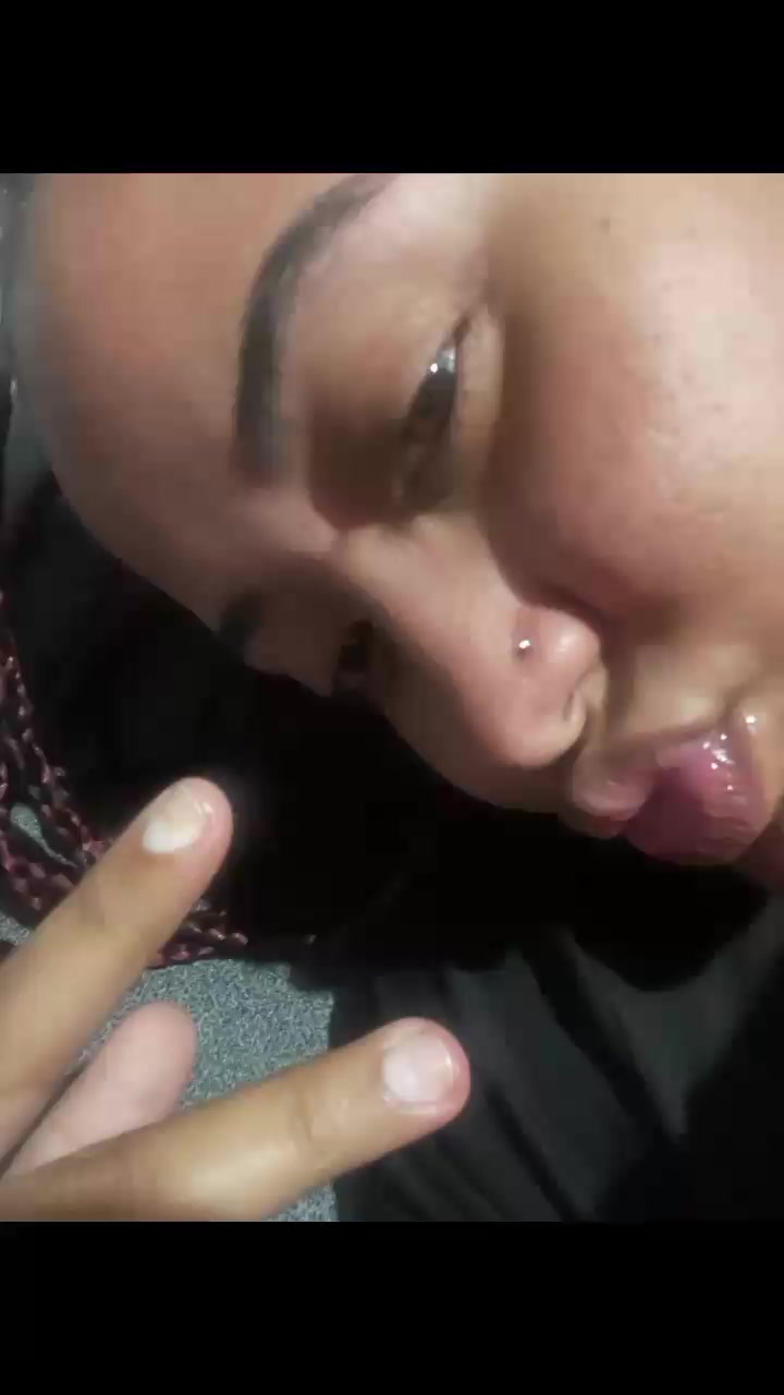 @V🖤⚡