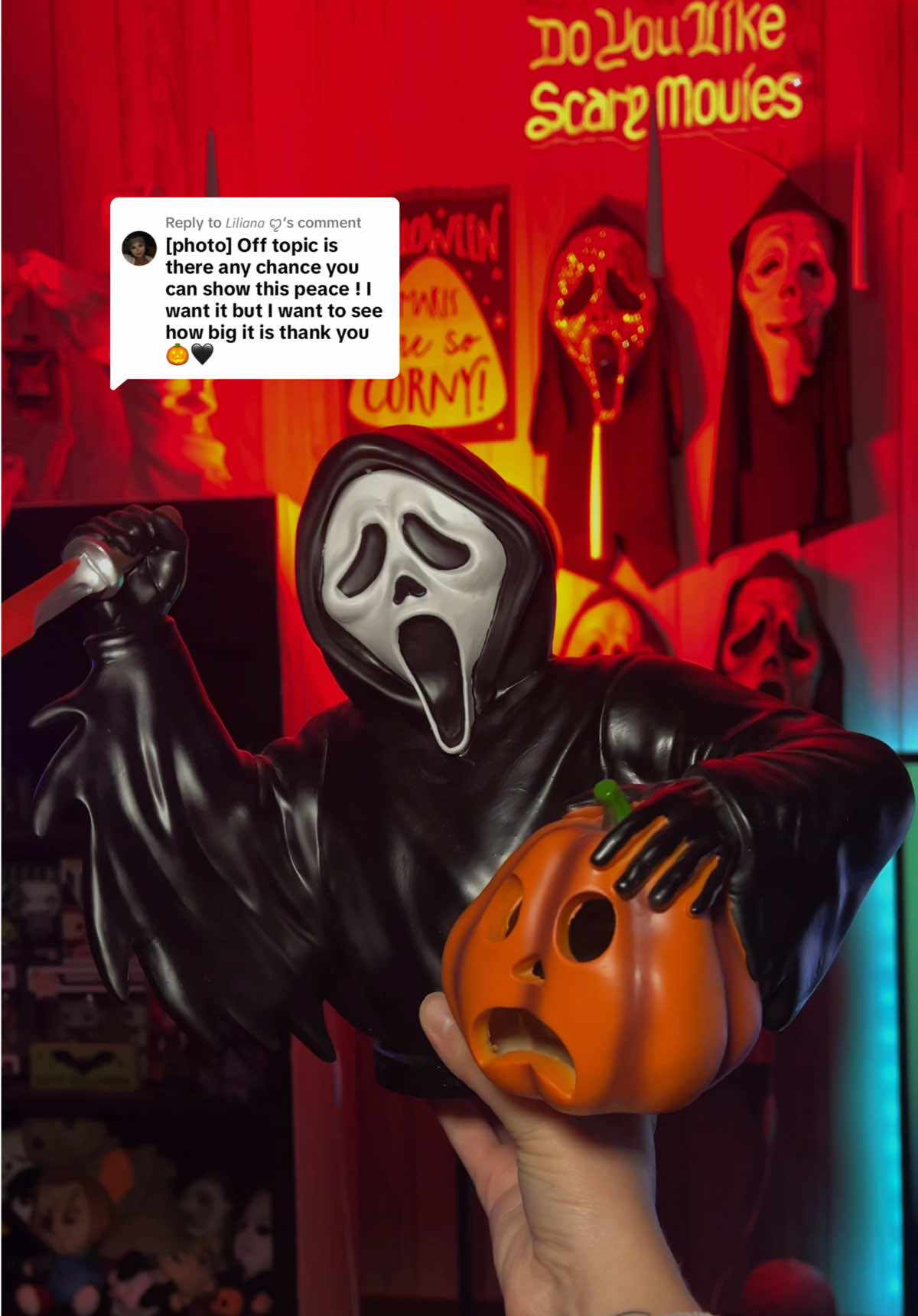 @Spooky Sara🦇🎃