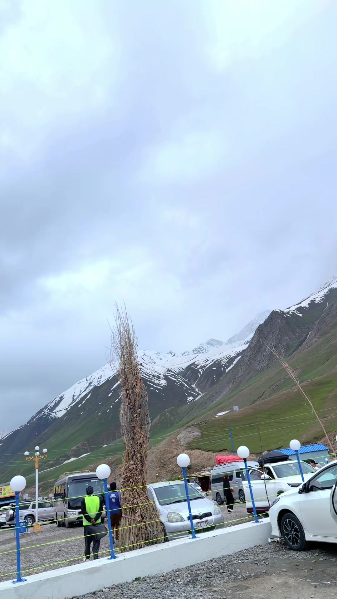 @Sumbal khan gee