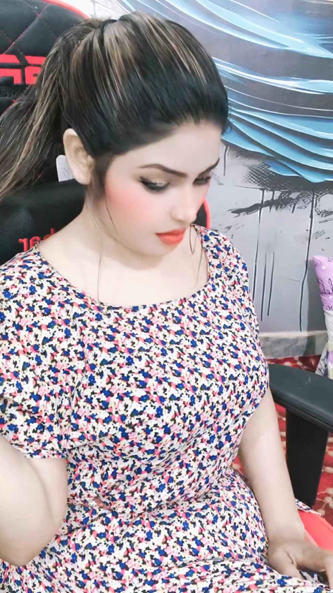 @😍Bushra Lewany