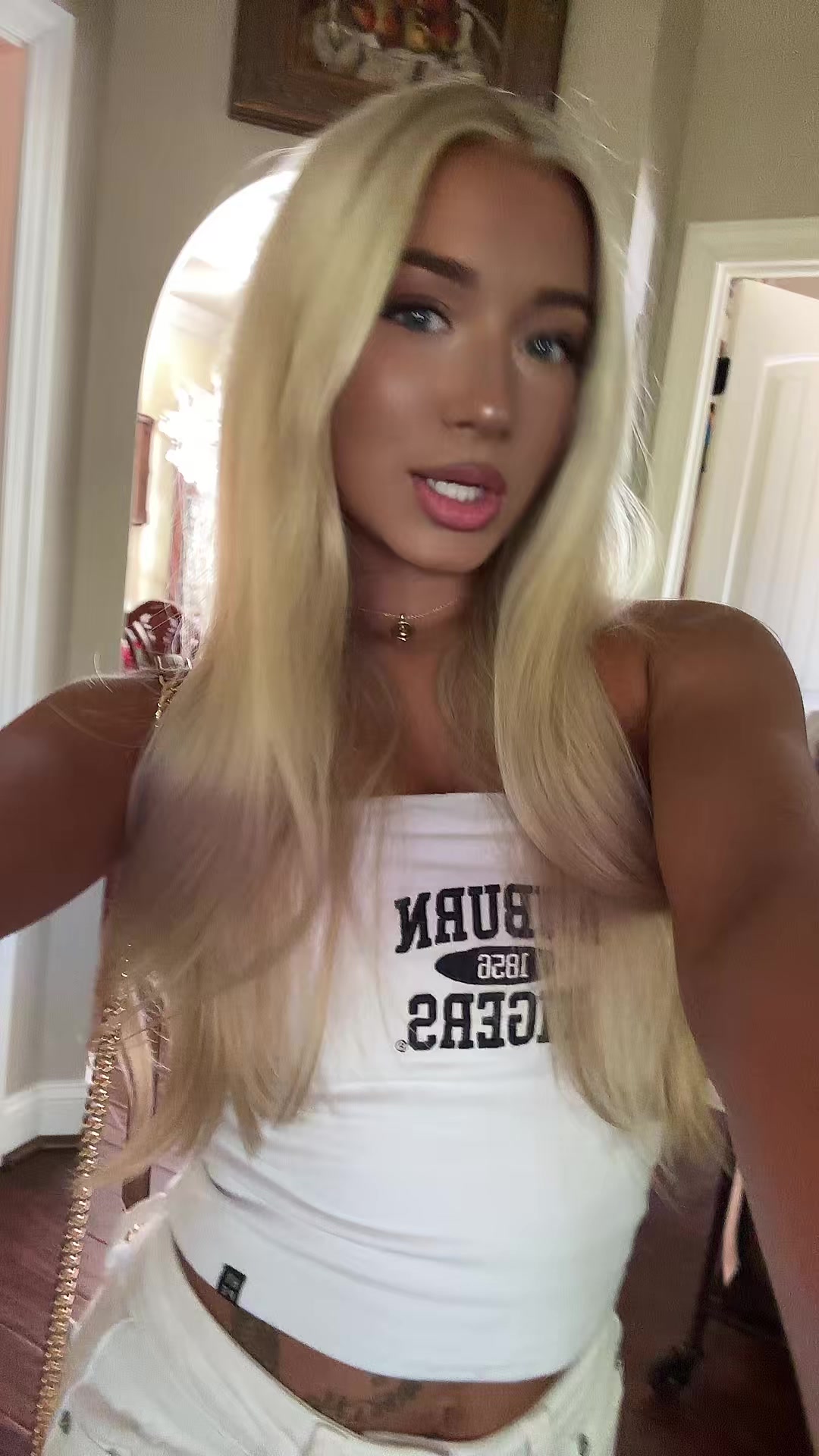 @sophieee