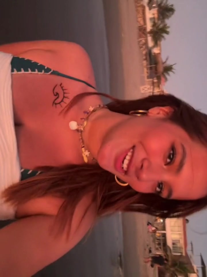 @camila:)