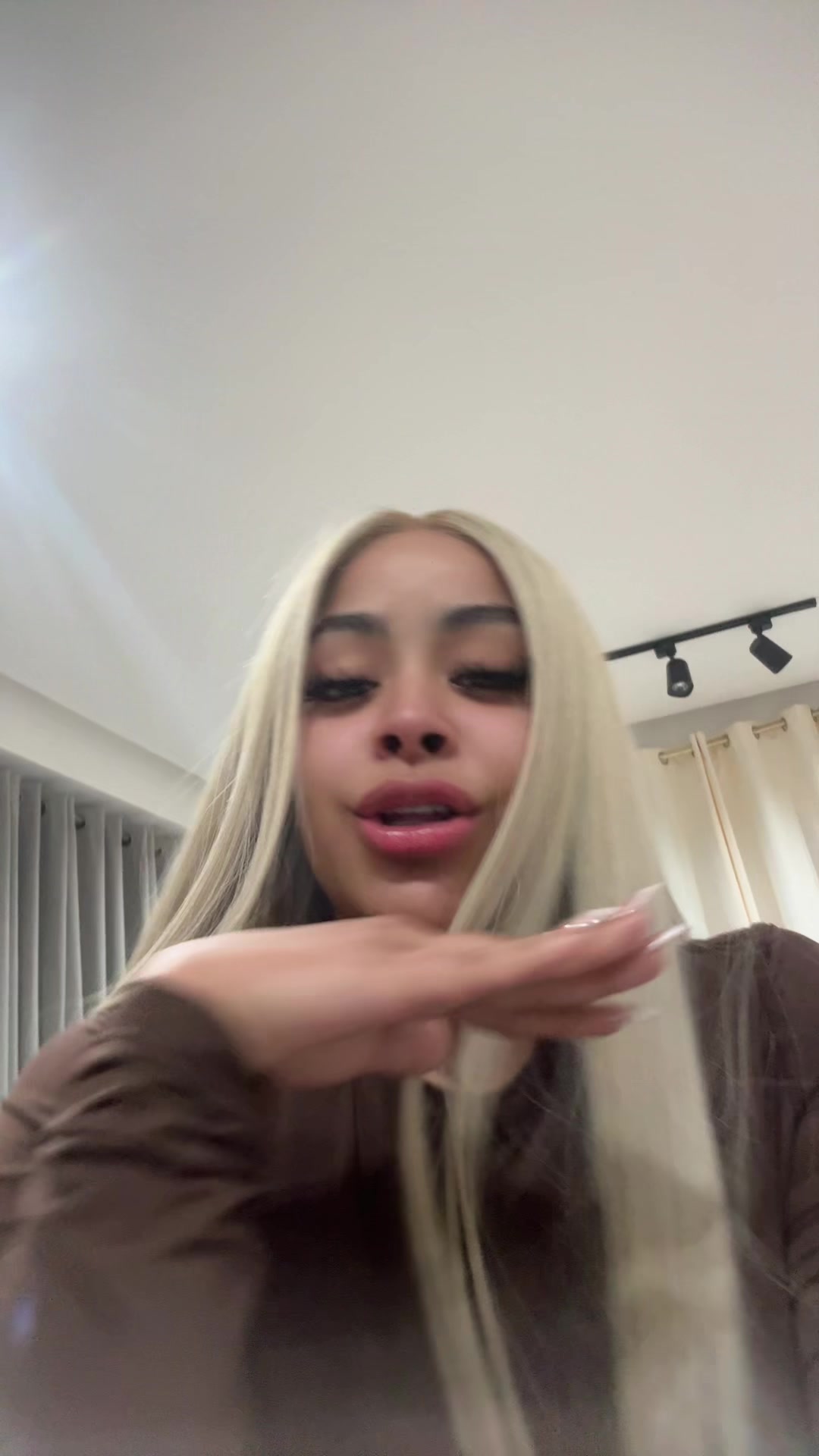 @Katerin Brito 🌸✨🤍🥇