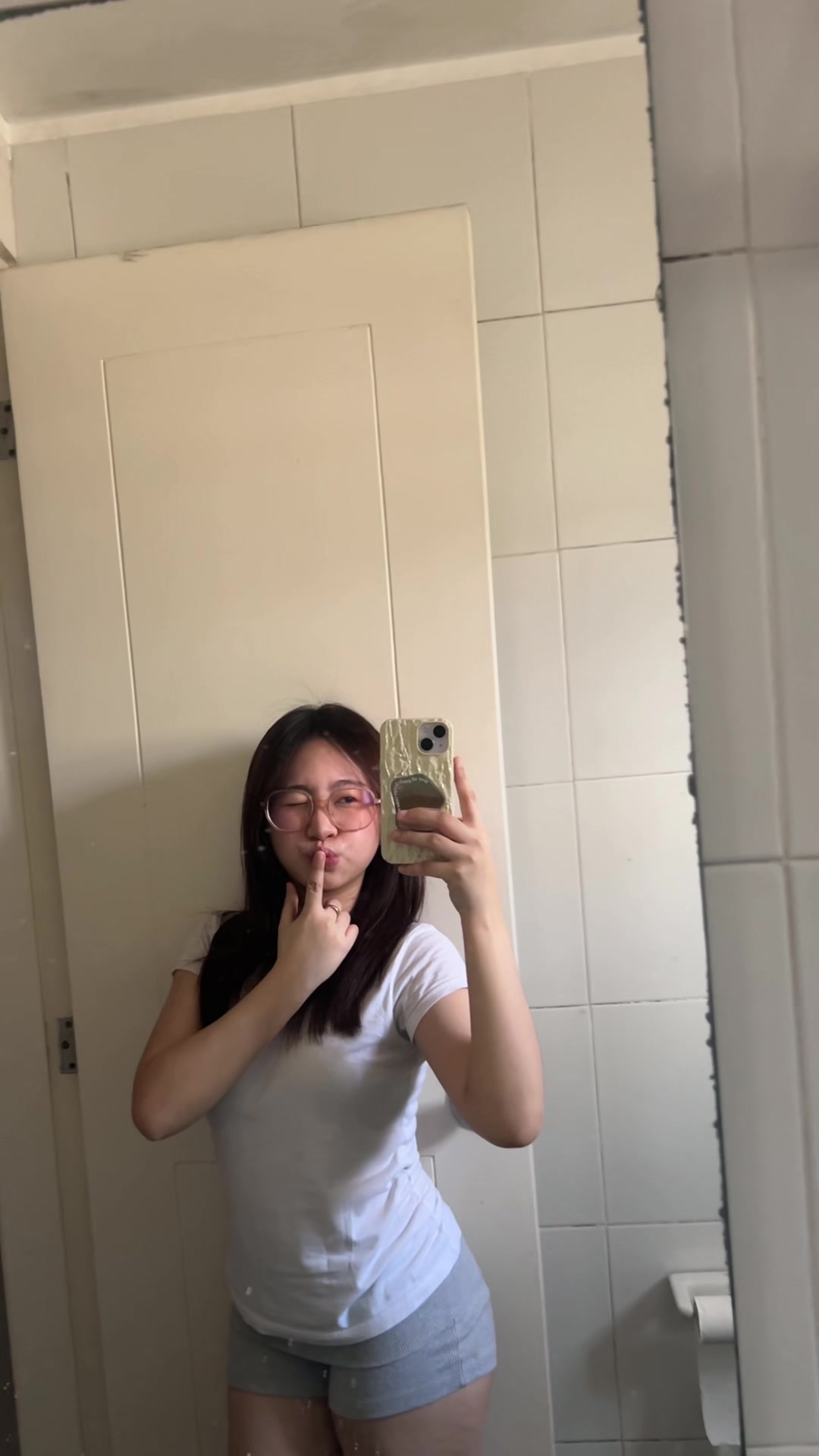 @ysabel