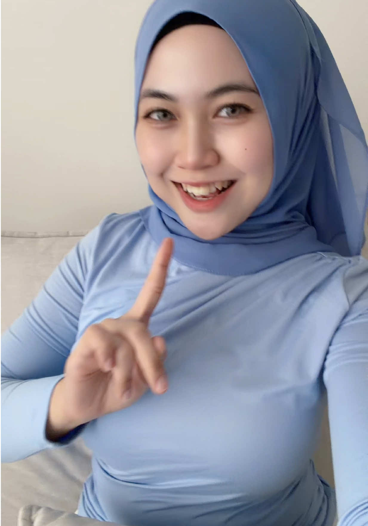@einaaziq1