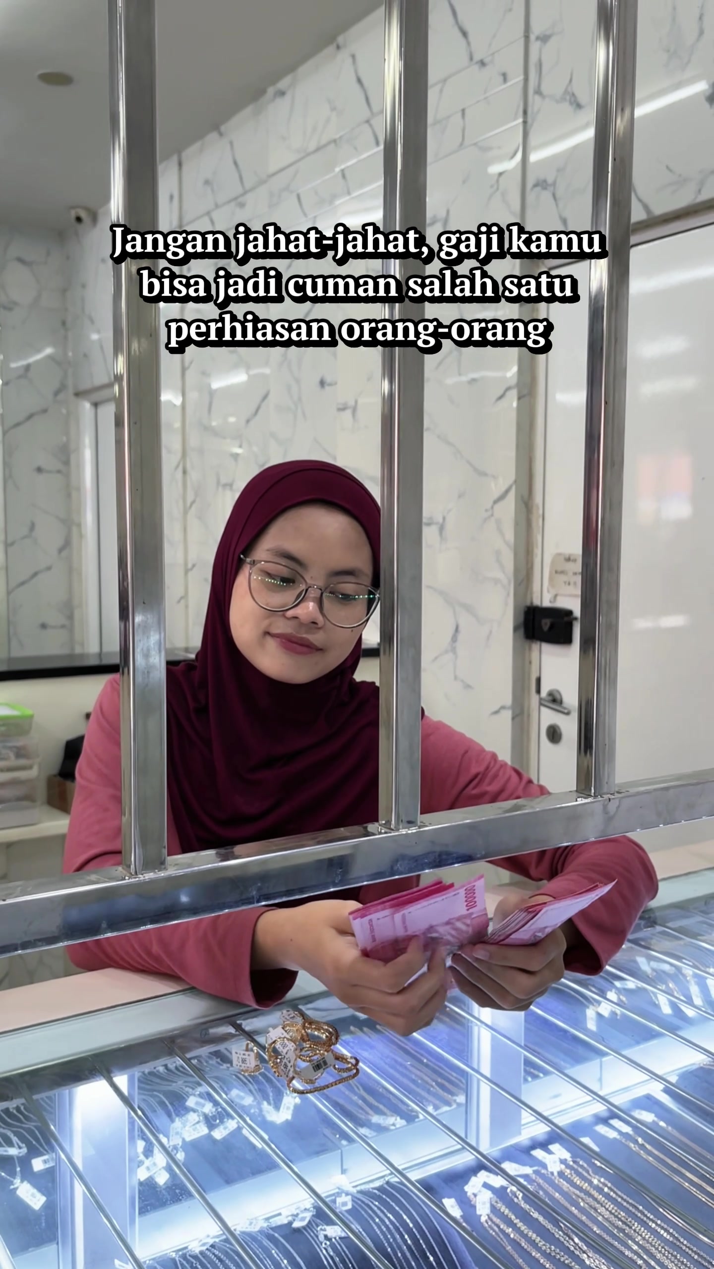 @Toko Mas Cantik Ciledug