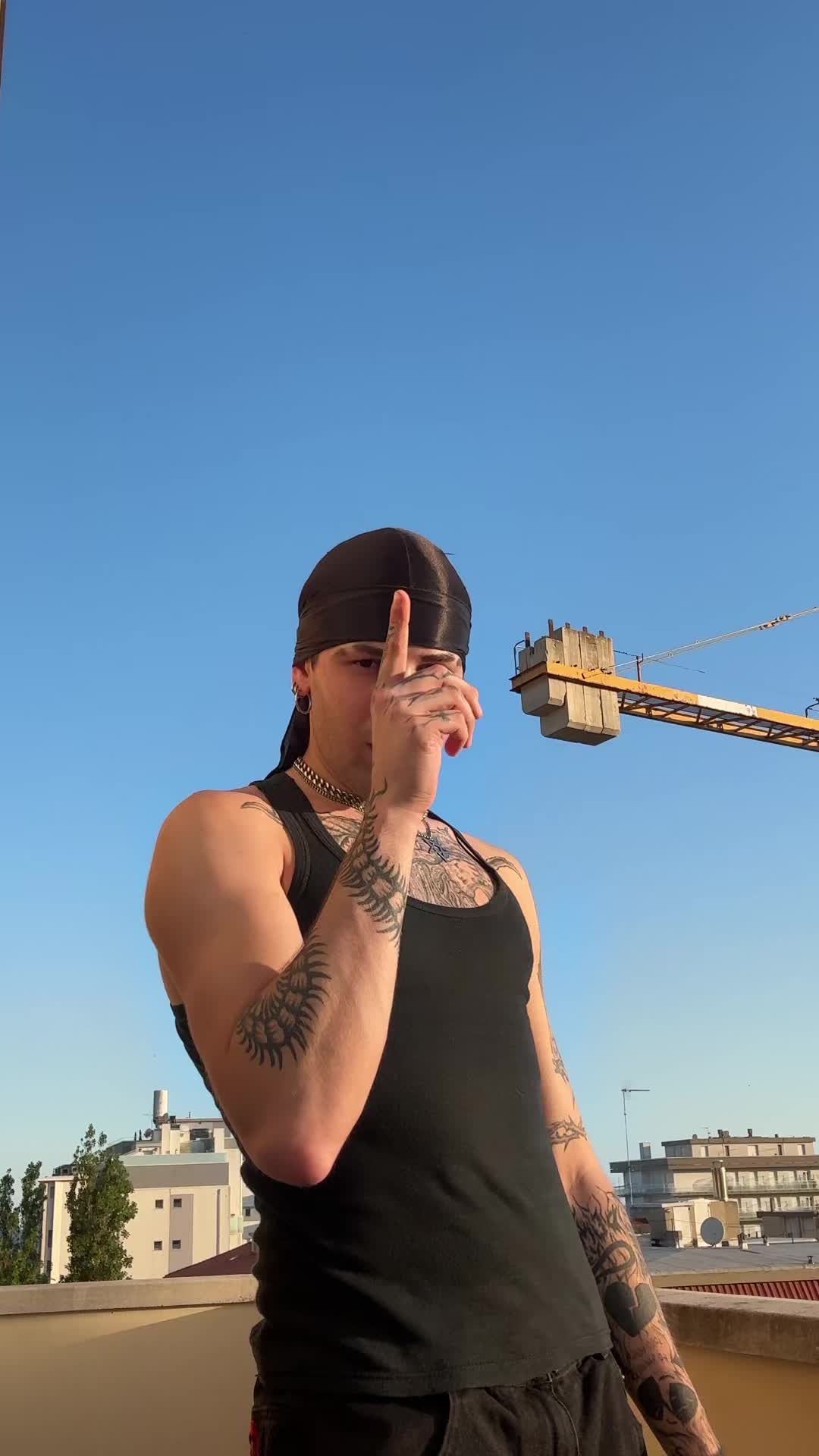 @Lupo🥀