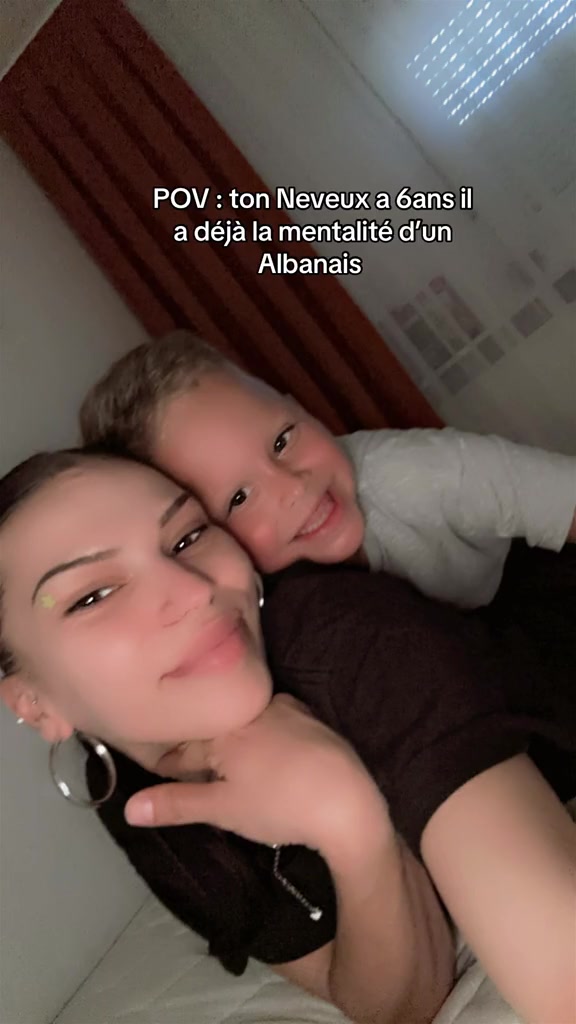 @Laddyy🇦🇱🇽🇰