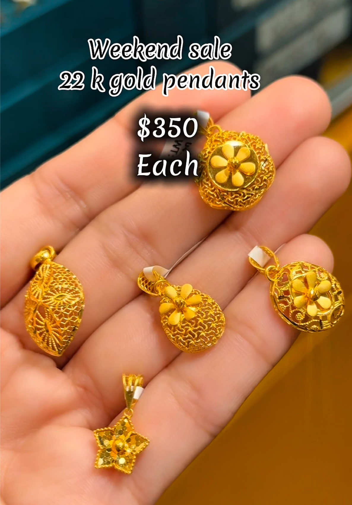 @Royal Dubai jewellers