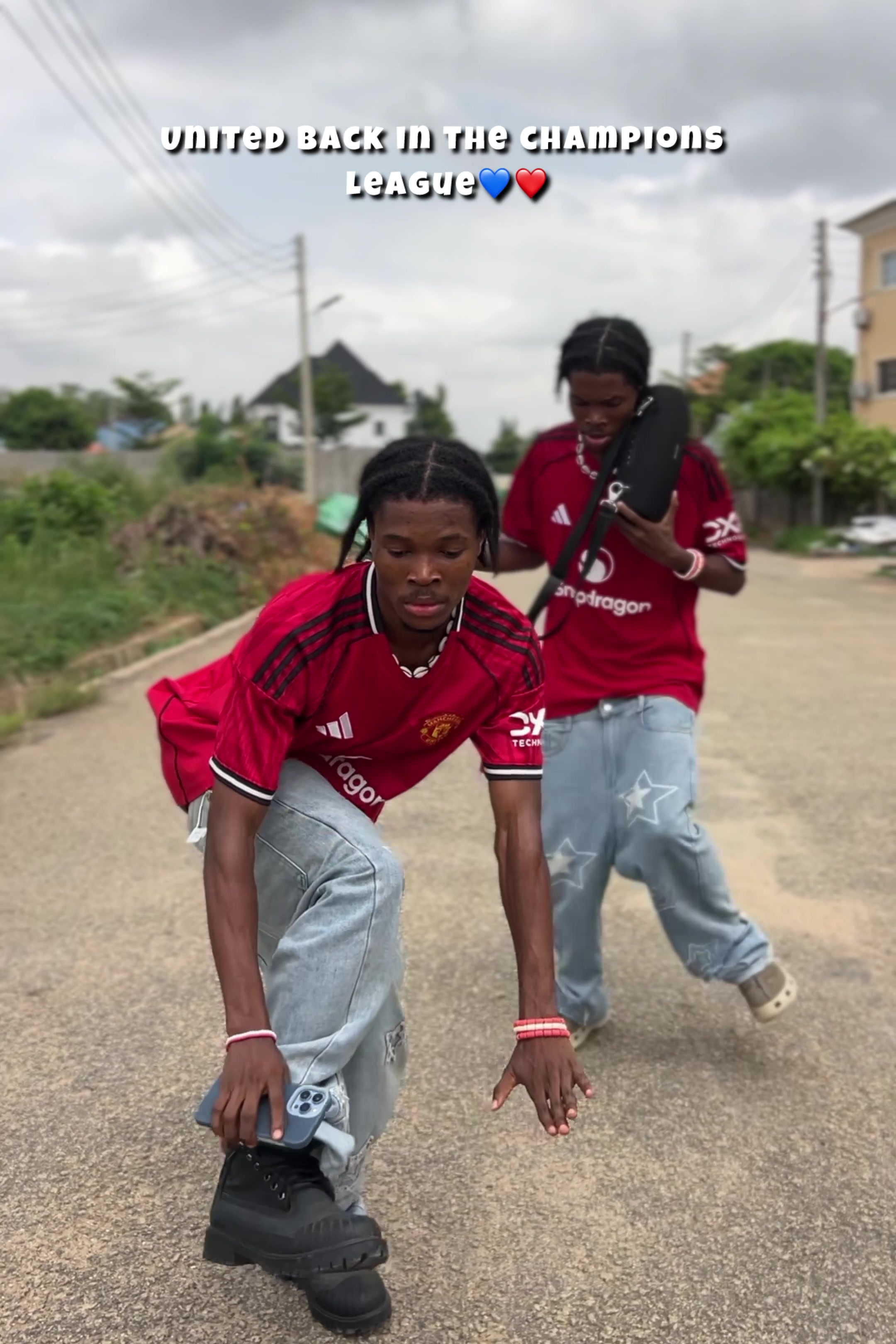 @TWINS ØF ABUJA🎒🌍
