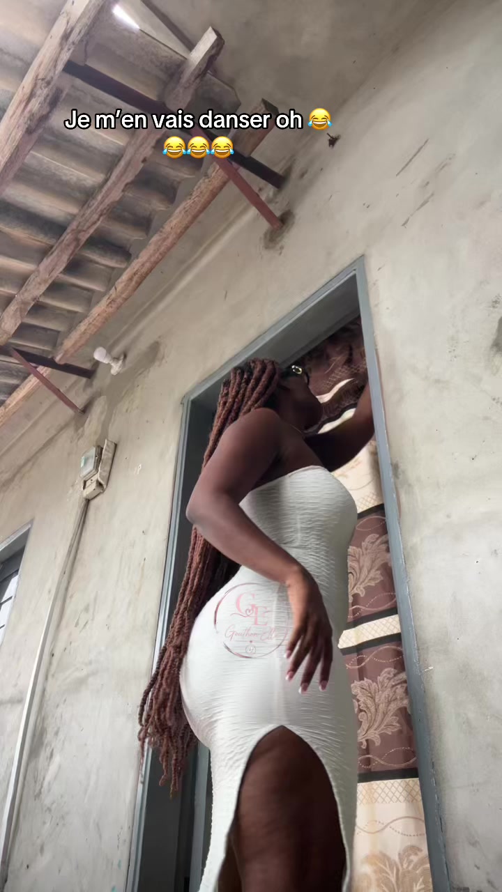 @Ella🦂❤️