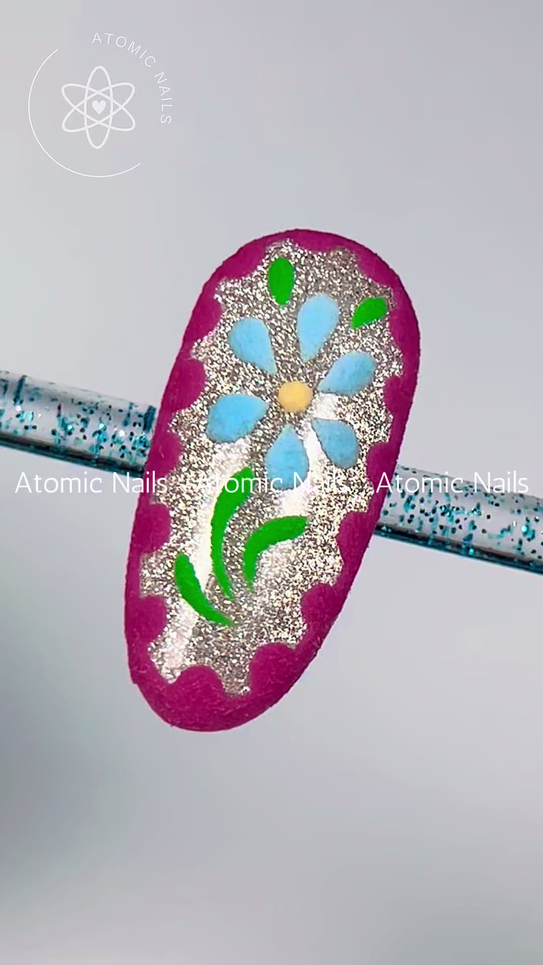 @Atomic Nails