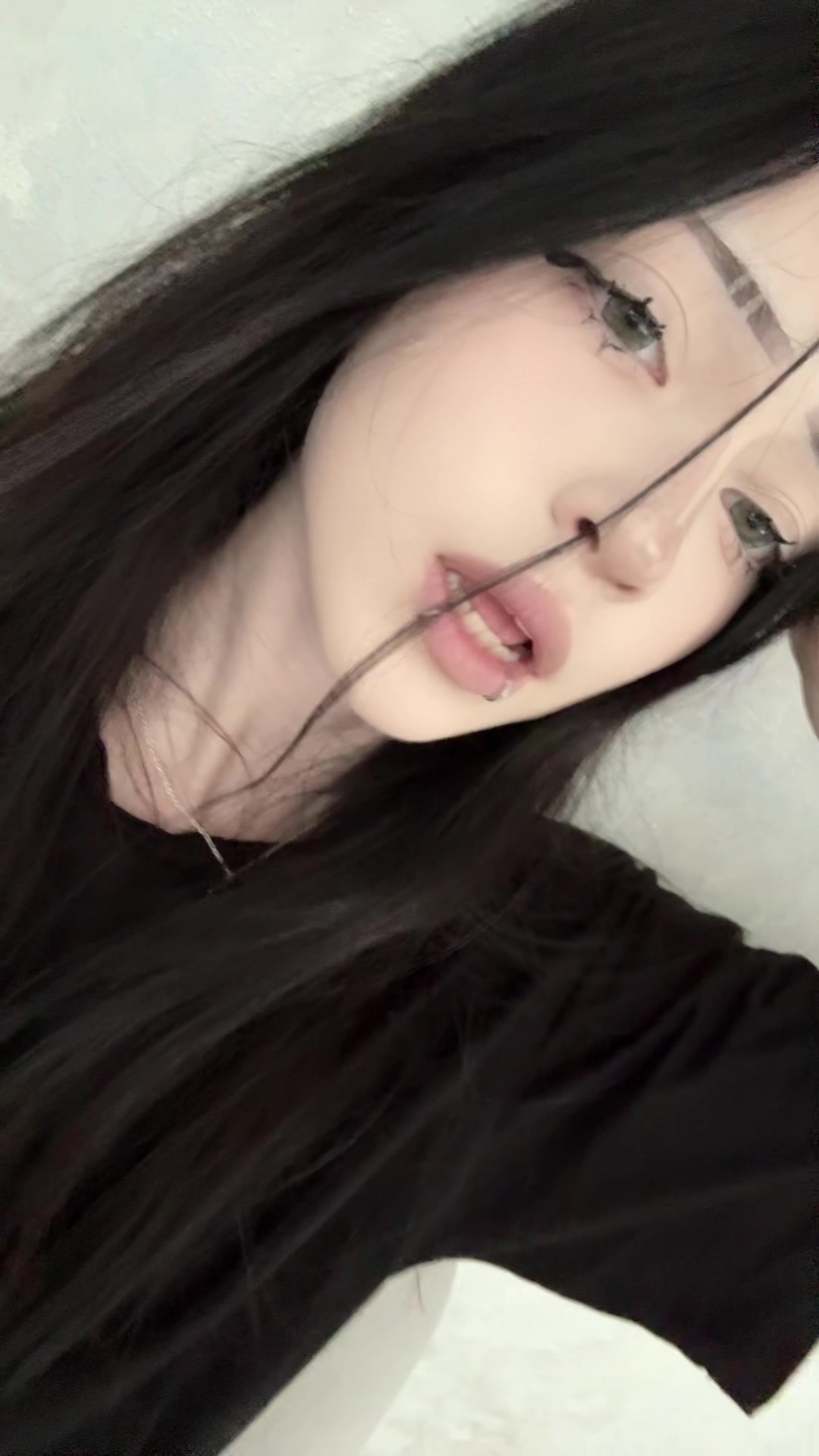 @hiklliryss