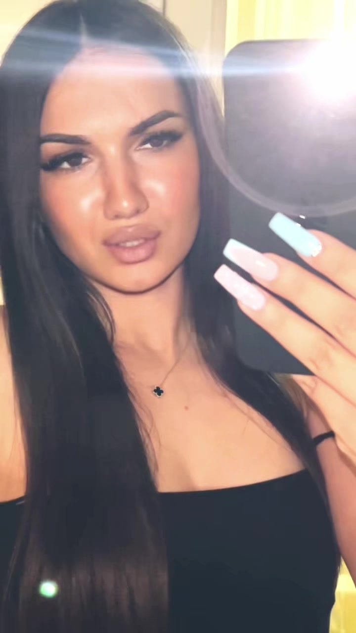 @𝓐𝓟