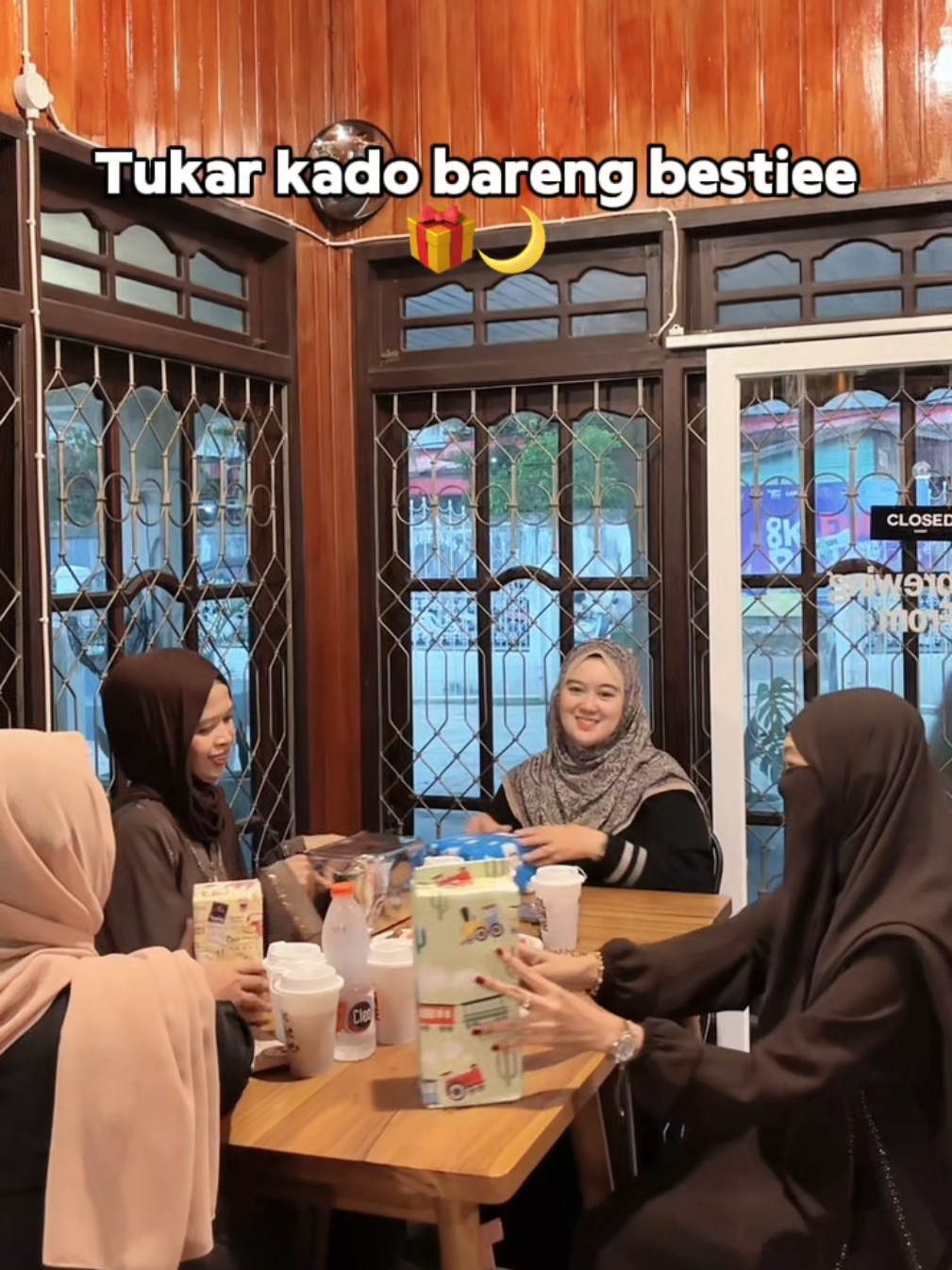 @Melisa