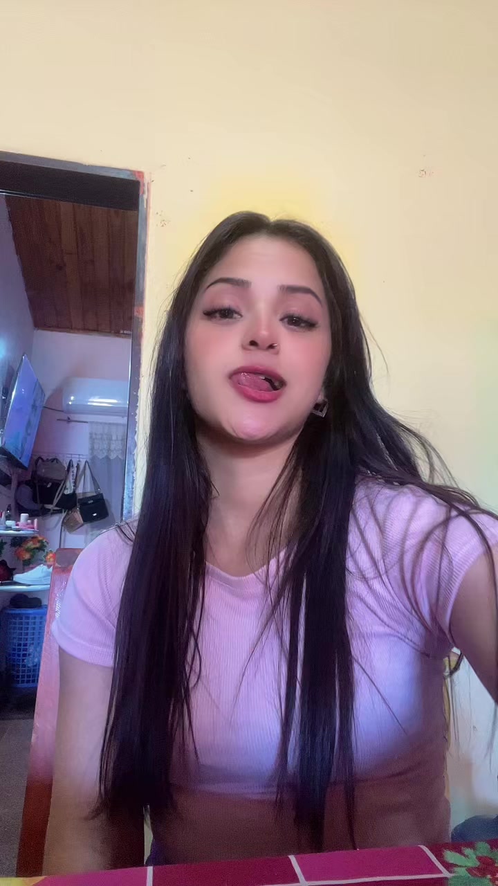 @Natasha_Elizabeth1