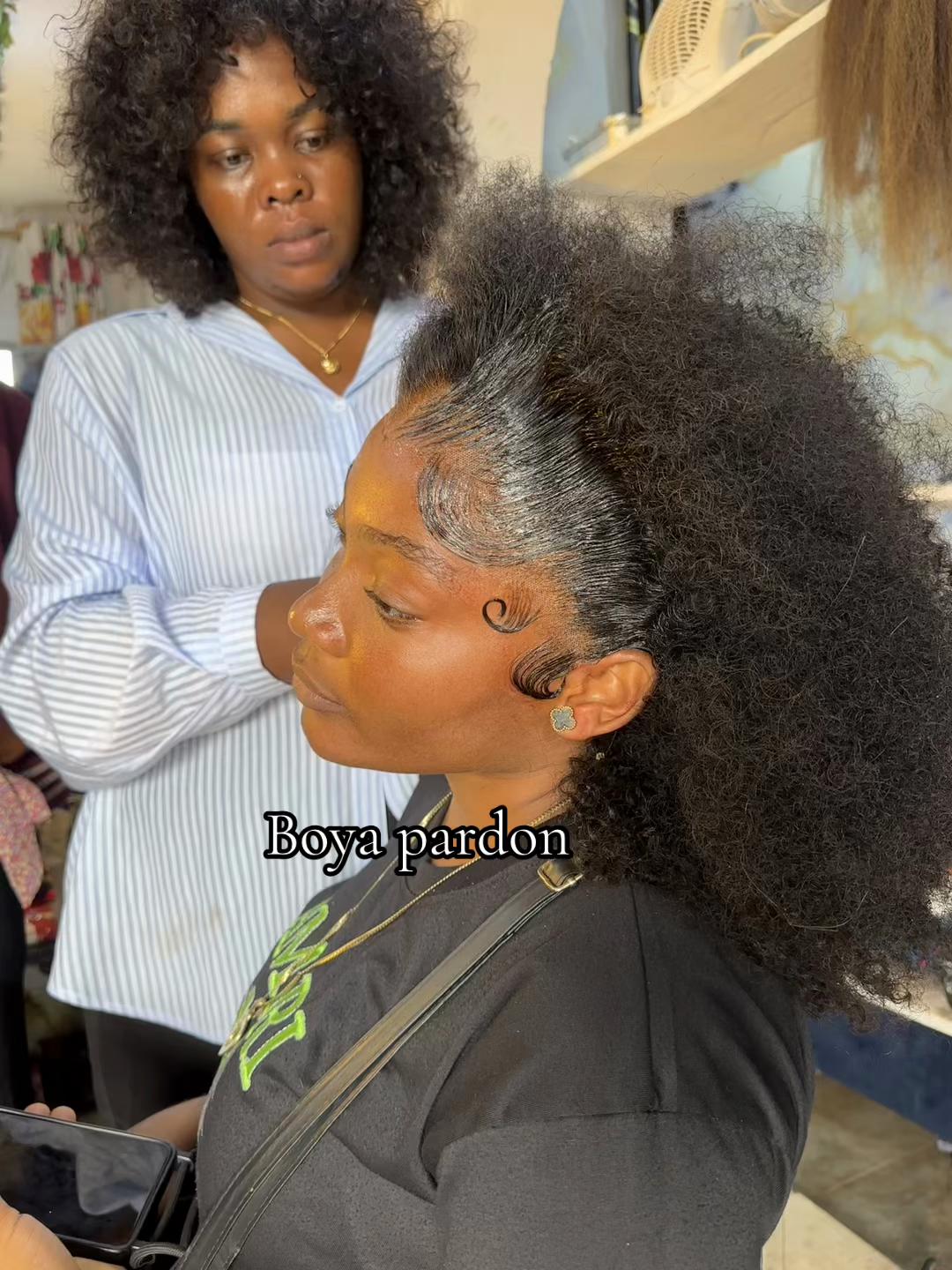 @Milaine Mujinga coiffure