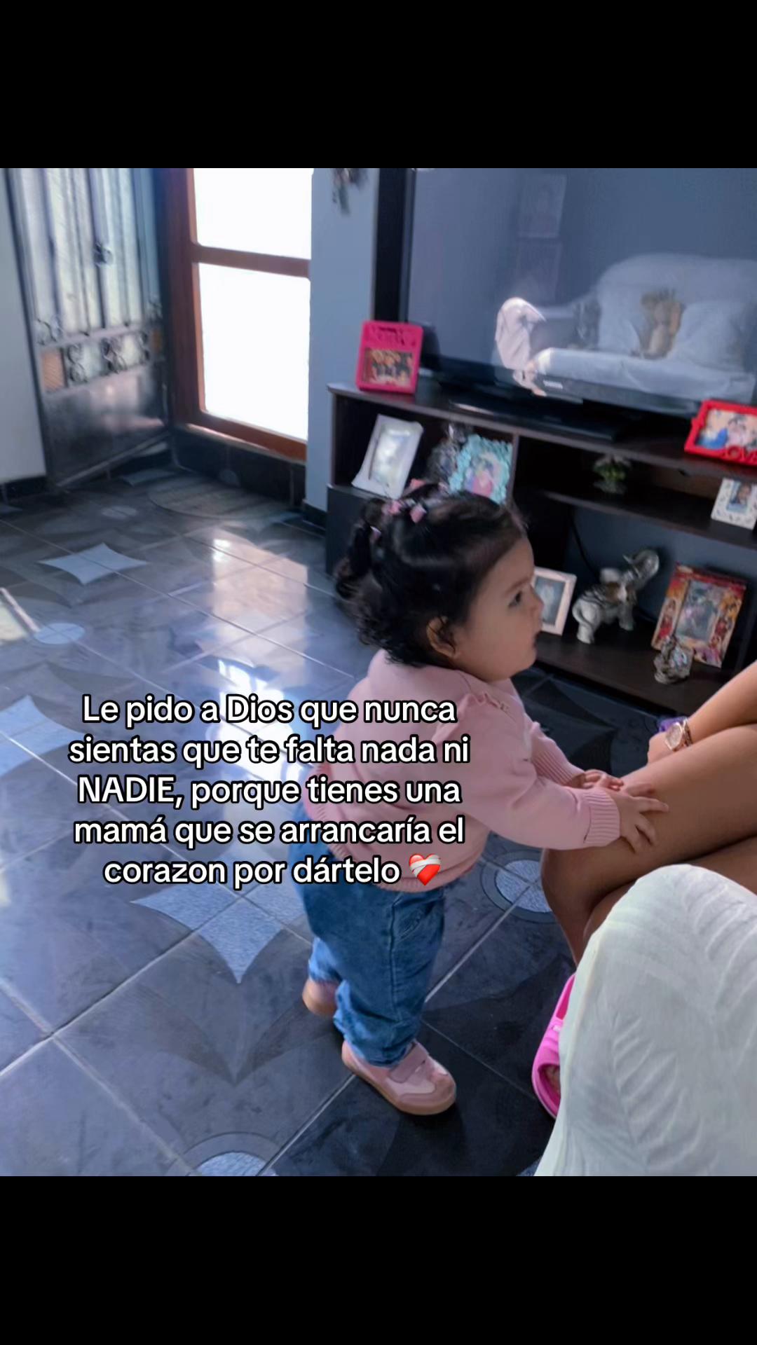 @Hilary Ponce/ mamá de alaïa