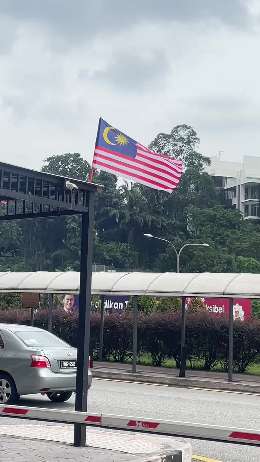 @🌸Ɲïṣĥû Řäŋã🌸🕊️🇲🇾