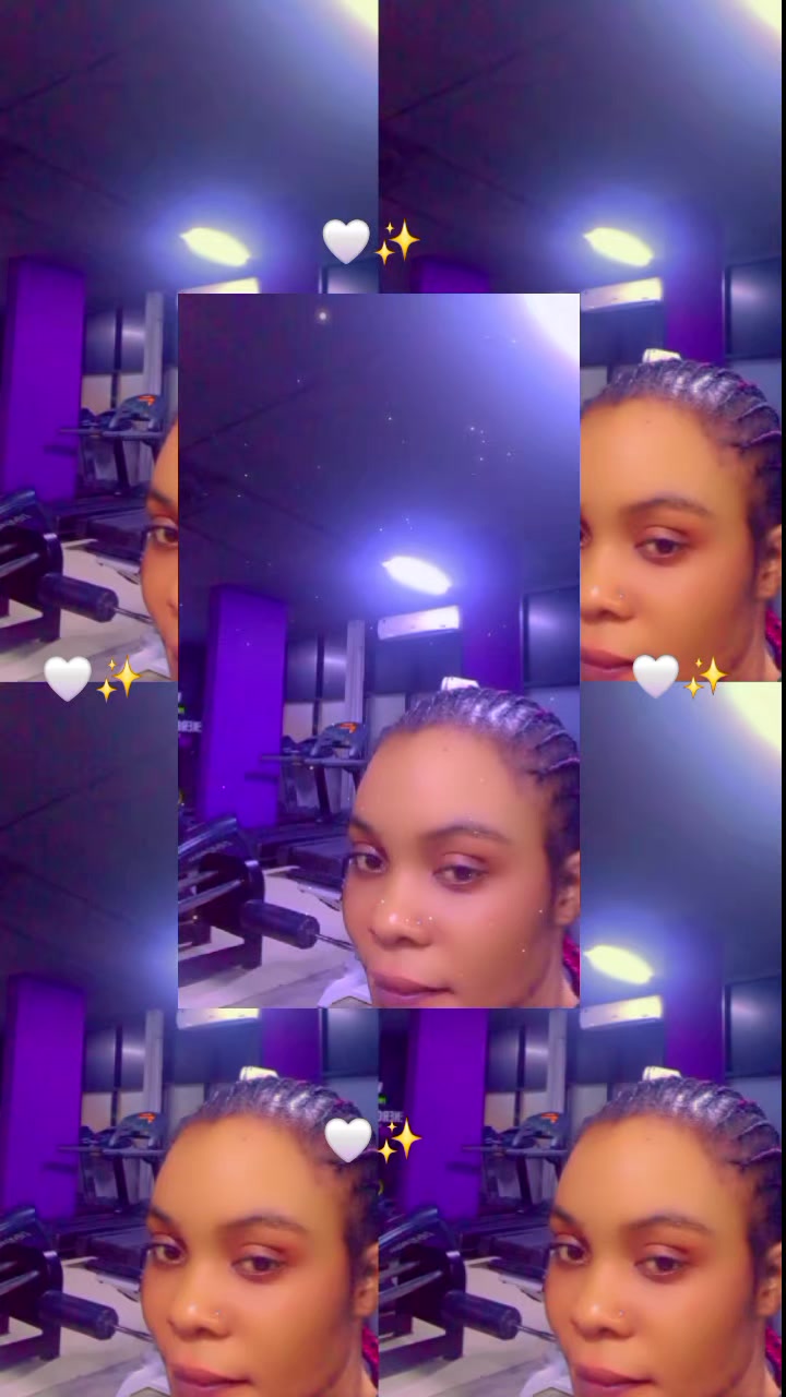 @happy gal 256