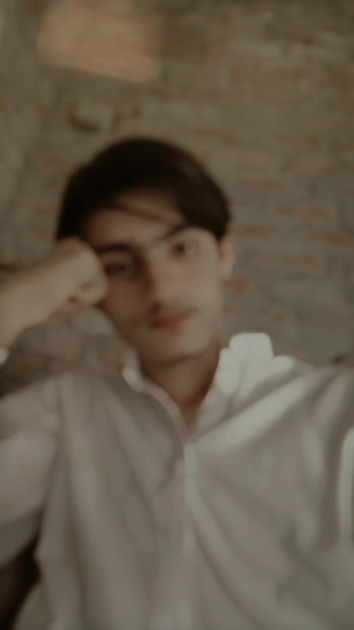 @👑𝘾𝙃𝘼ب 𝘼𝙮ل❤