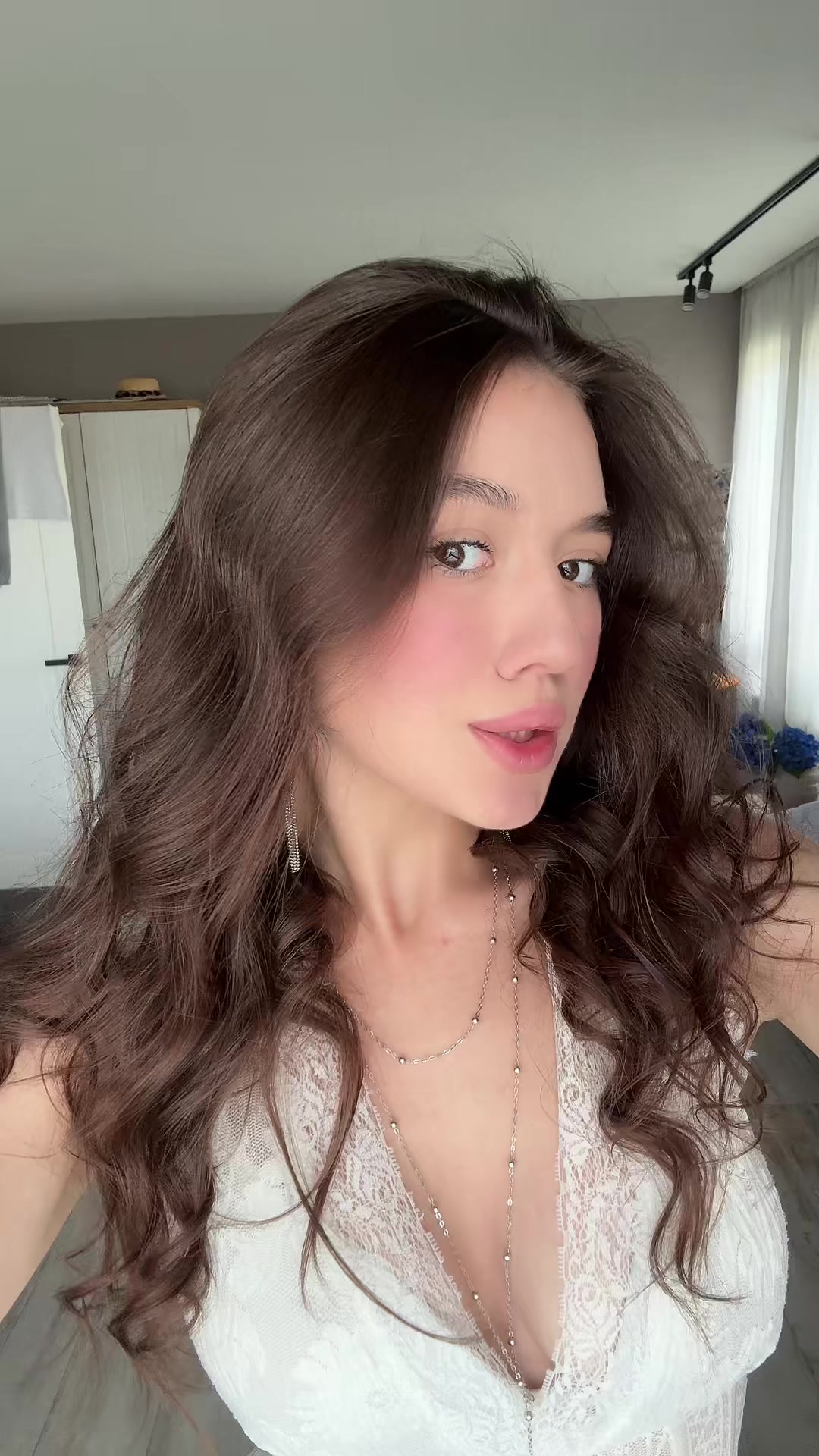 @arozvadovska