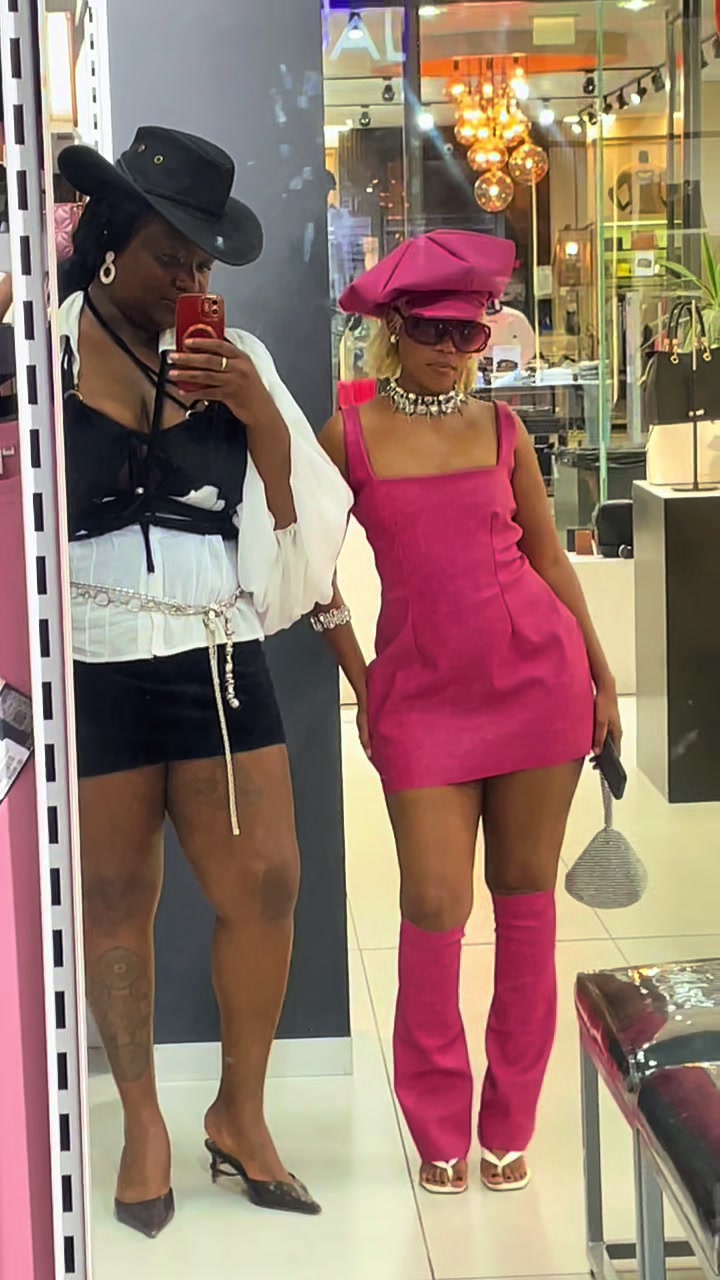 @Rorisang_Lu