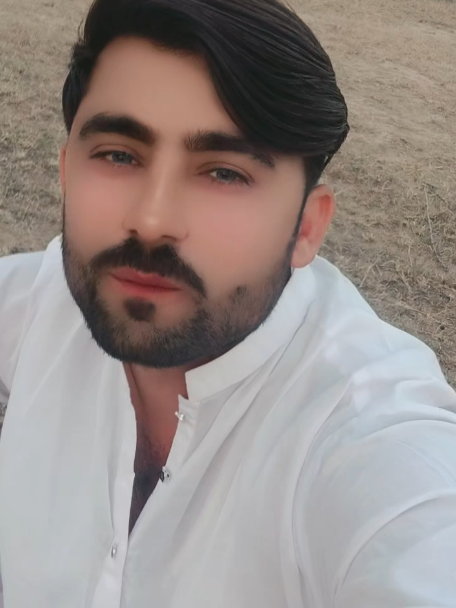 @Zaku Niazi 🇦🇫