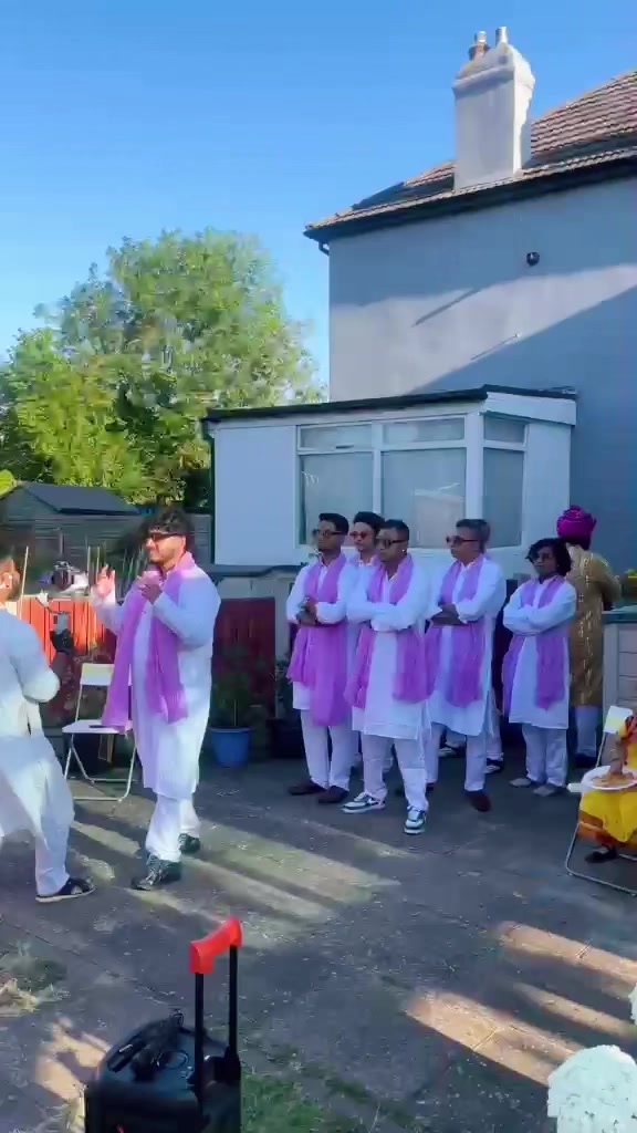 @Sujata🖤🇬🇧🇧🇩