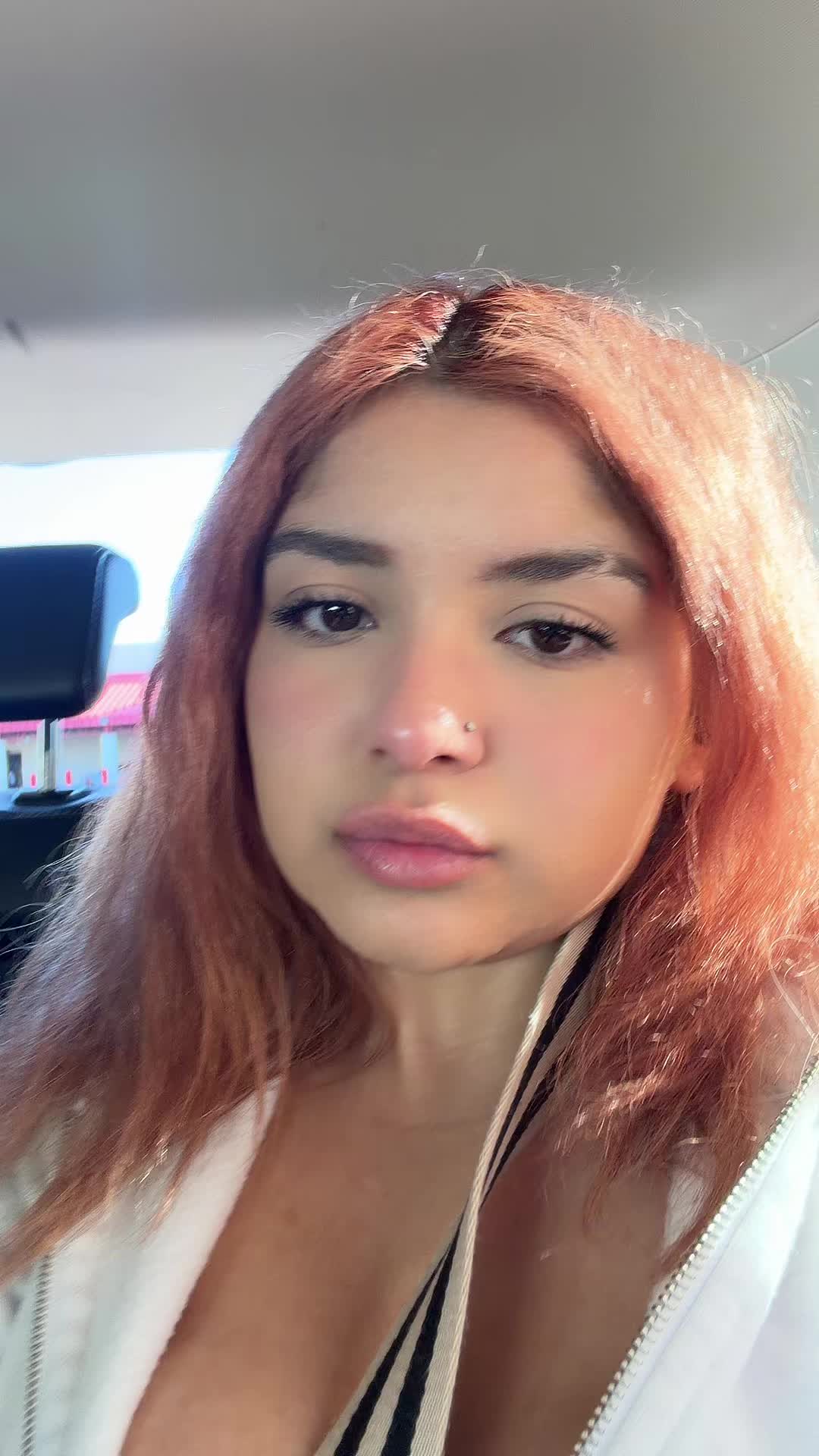 @arielala